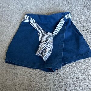 Altar’d State Belted Side Zip Skort Size S